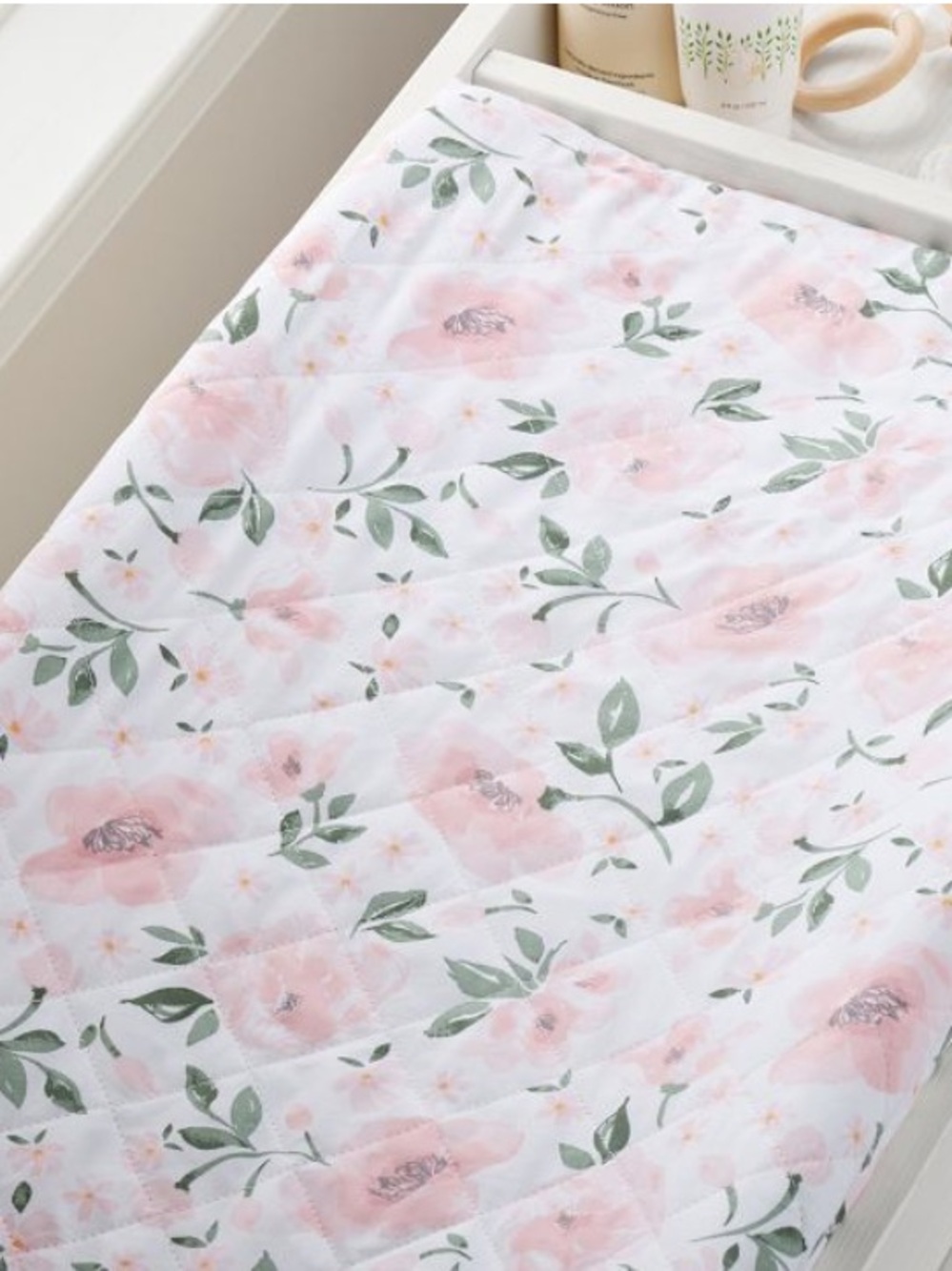 Pottery Barn Kids Meredith Floral Organic Change Pad Cover